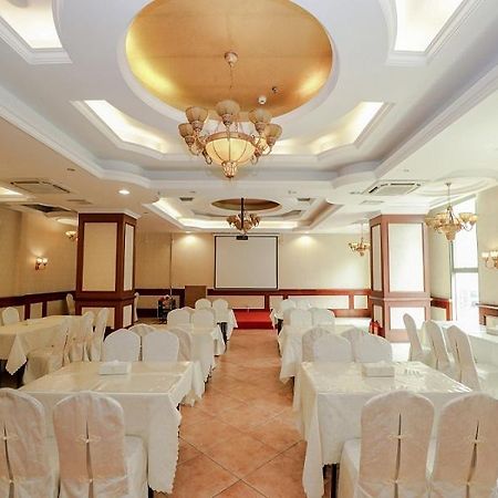 Vienna Hotel Dongguan Hou Street Wanda Plaza Екстер'єр фото